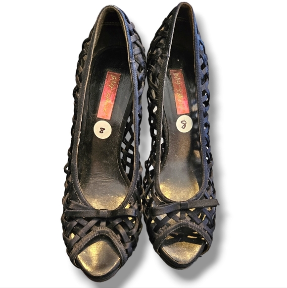 Betsey Johnson lattice design heels - Picture 6 of 9